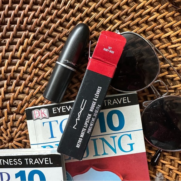 MAC Retro Matte Lipstick 707 Taylor Swift Ruby Woo New in Box - Picture 1 of 7